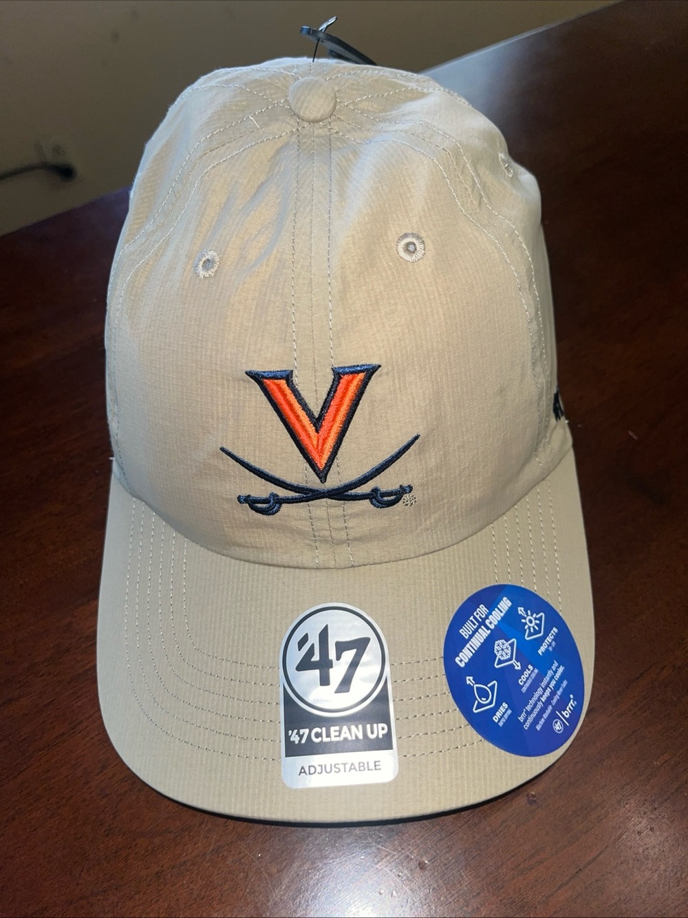 Virginia Cavaliers hat 47 Clean Up brrr cooling fabric Khaki V Sabres NWT